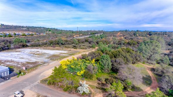 15 Coach Lane, Shingle Springs, CA 95682